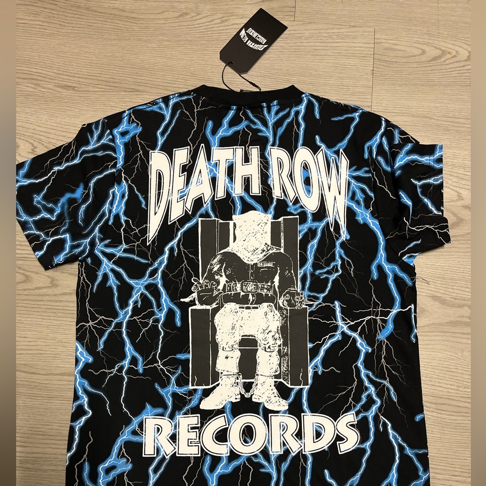Death Row Records "Lightening" size M Chair Logo Tee Black.